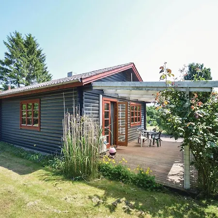 Two-bedroom In L Vakantiehuis *